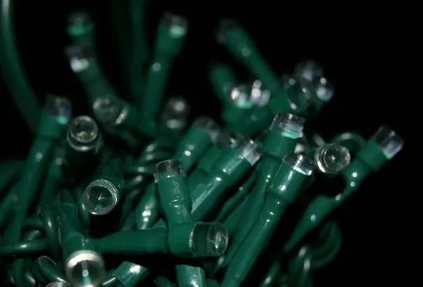 Lempučių girlianda POLAMP, 10m, 100 LED, rožinė, žaliu laidu, IP44