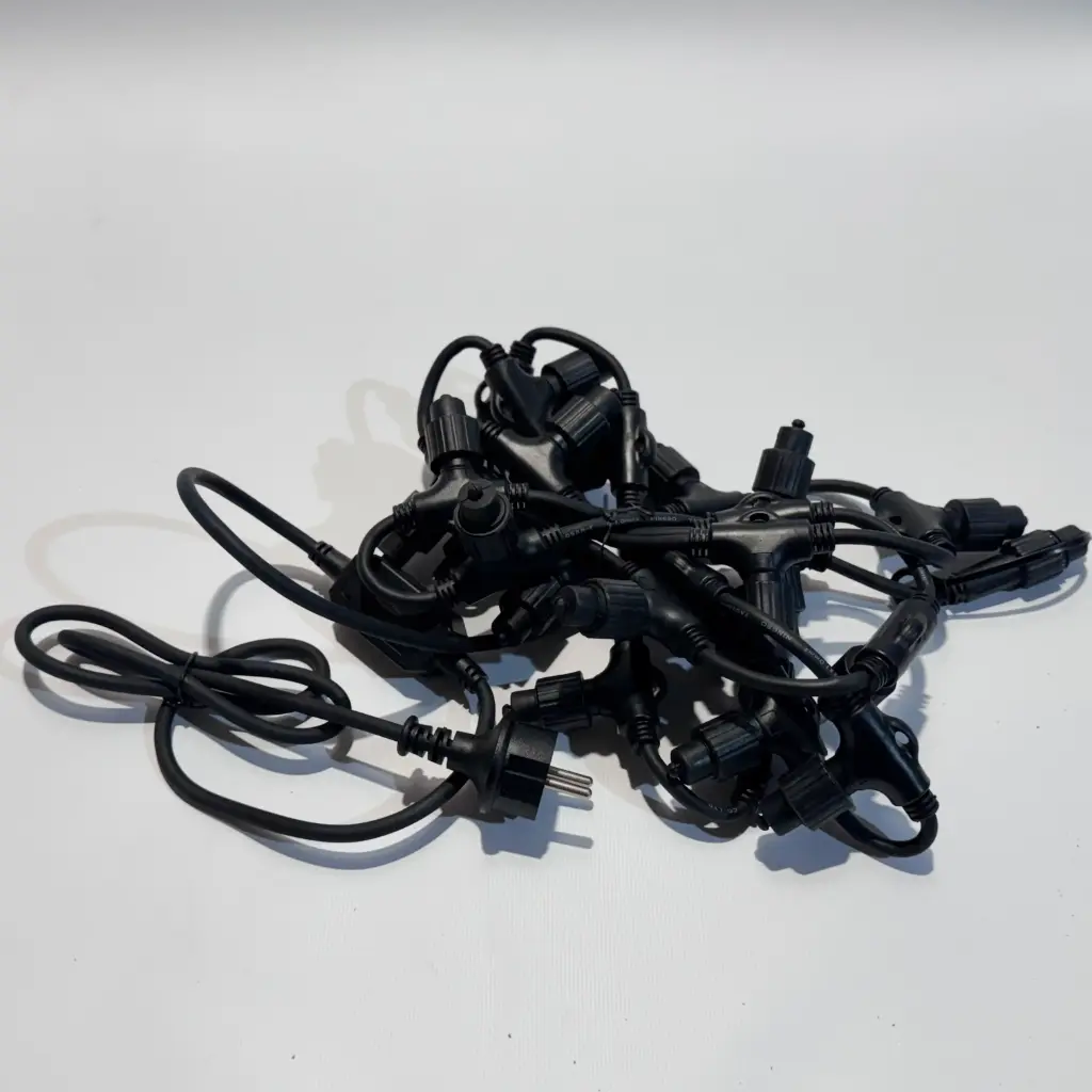 PRO magistralinis kabelis LED užuolaidoms POLAMP, 20xF 1xM, 2,5m, juodas, IP67