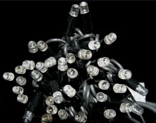 PROfesionali tanki lempučių girlianda POLAMP, 5m (2,5+2,5), 300 LED, šaltai balta, juodu laidu, IP67