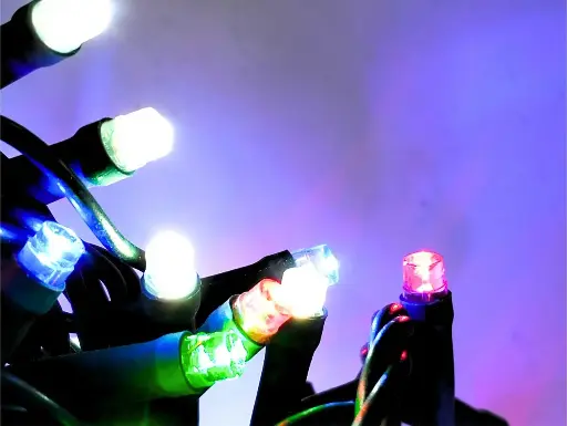 [POL-LSL10M-M-G] Lempučių girlianda POLAMP, 10m, 100 LED, įvairiaspalvė, žaliu laidu, IP44