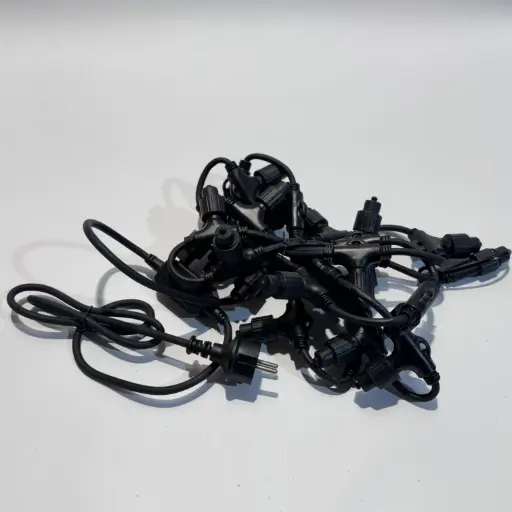 [POL-SE20S-BL] PRO magistralinis kabelis LED užuolaidoms POLAMP, 20xF 1xM, 2,5m, juodas, IP67